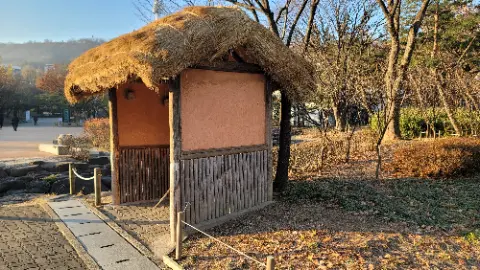 Traditional Korean thatched-roof cottage